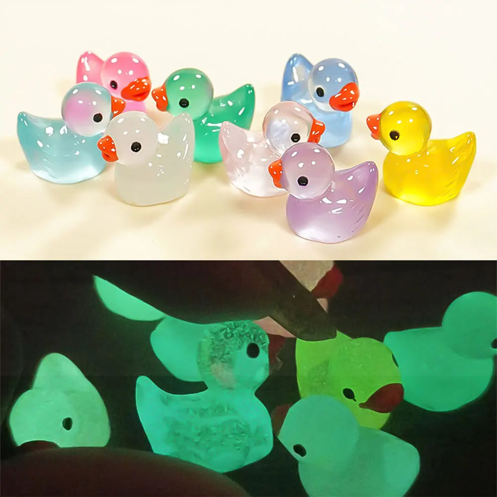 50 Glow-in-the-Dark Mini Ducks Luminous Moss Micro Landscape Fairy Garden Accessories Home Decoretion Night Glowing Figurines