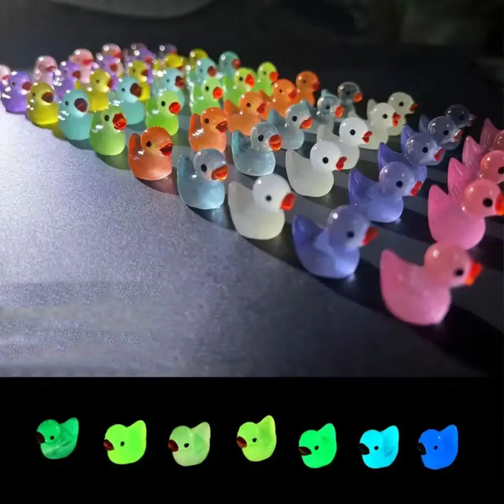 50 Glow-in-the-Dark Mini Ducks Luminous Moss Micro Landscape Fairy Garden Accessories Home Decoretion Night Glowing Figurines