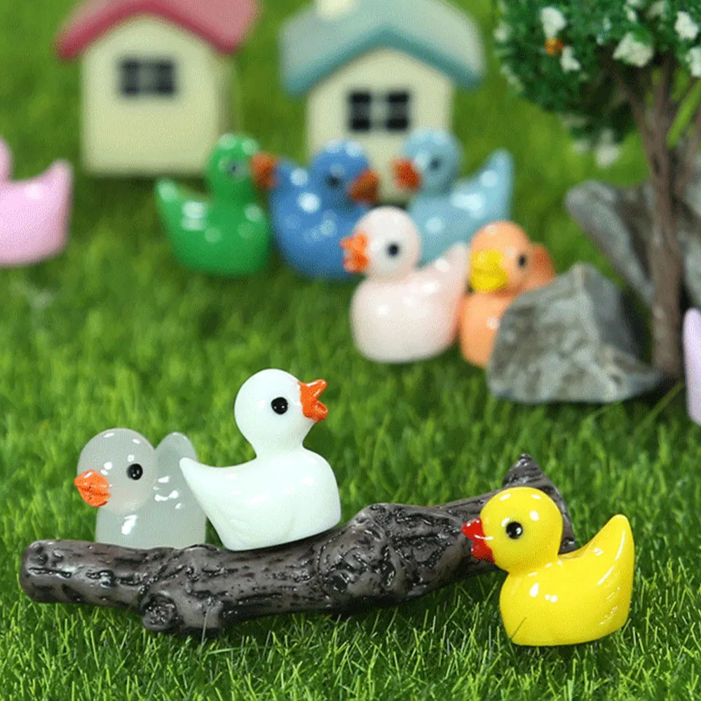 50 Glow-in-the-Dark Mini Ducks Luminous Moss Micro Landscape Fairy Garden Accessories Home Decoretion Night Glowing Figurines